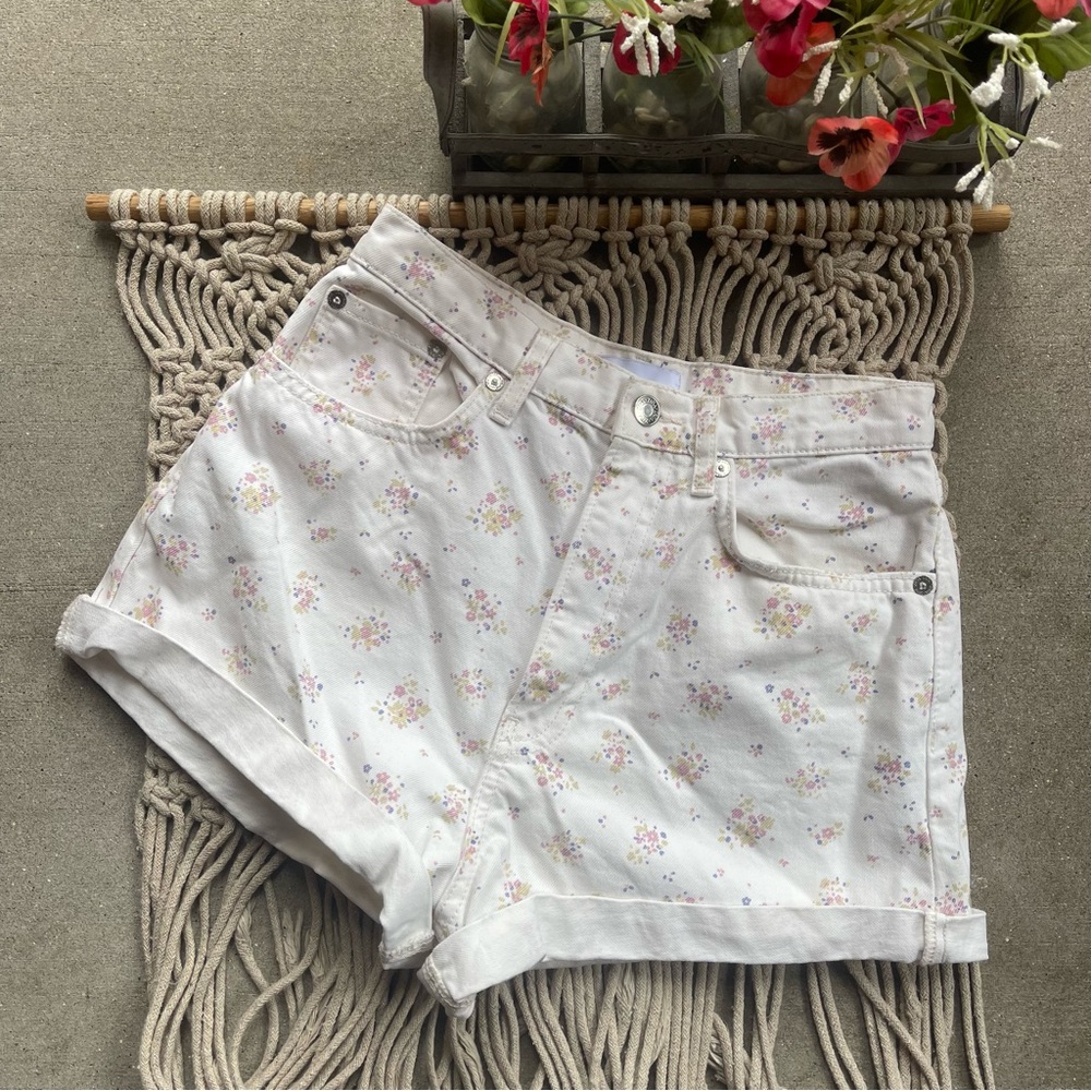 Zara High Rise Flower Print Denim Shorts Size 6
